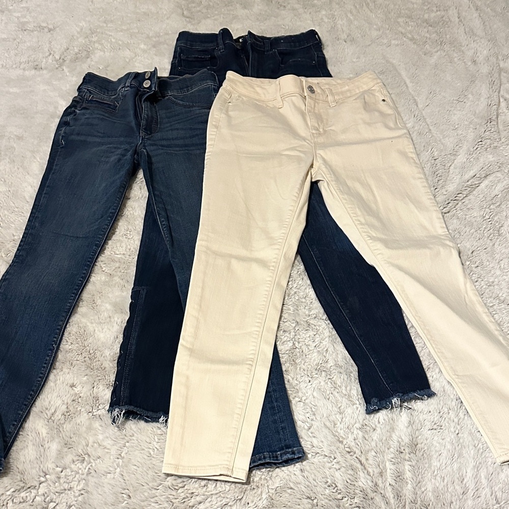 Stylish Women's Jeans in Blue and Cream BUNDLE 00 and 0 and 2 sizes - Picture 1 of 1